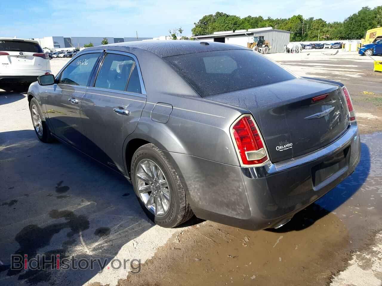 2012 CHRYSLER 300 - VIN: 2C3CCACG2CH310898 - Фото 3
