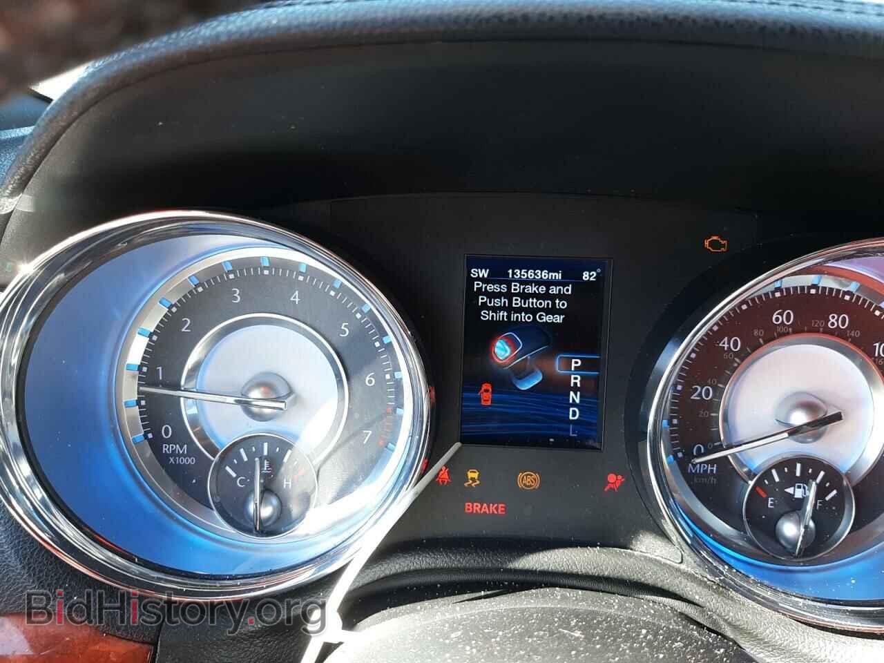 2012 CHRYSLER 300 - VIN: 2C3CCACG2CH310898 - Фото 8
