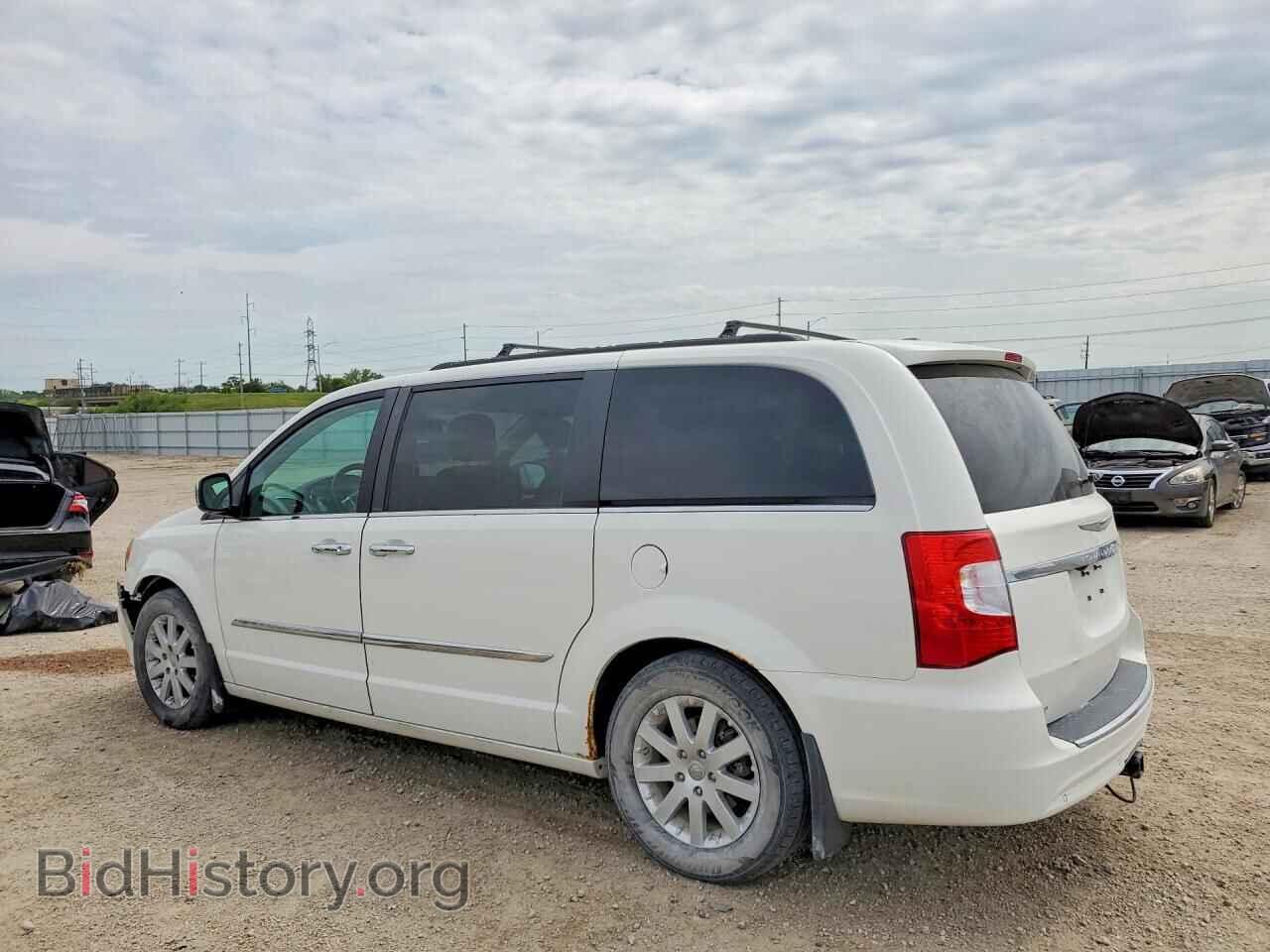 2011 CHRYSLER MINIVAN - VIN: 2A4RR8DG4BR676151 - Фото 2