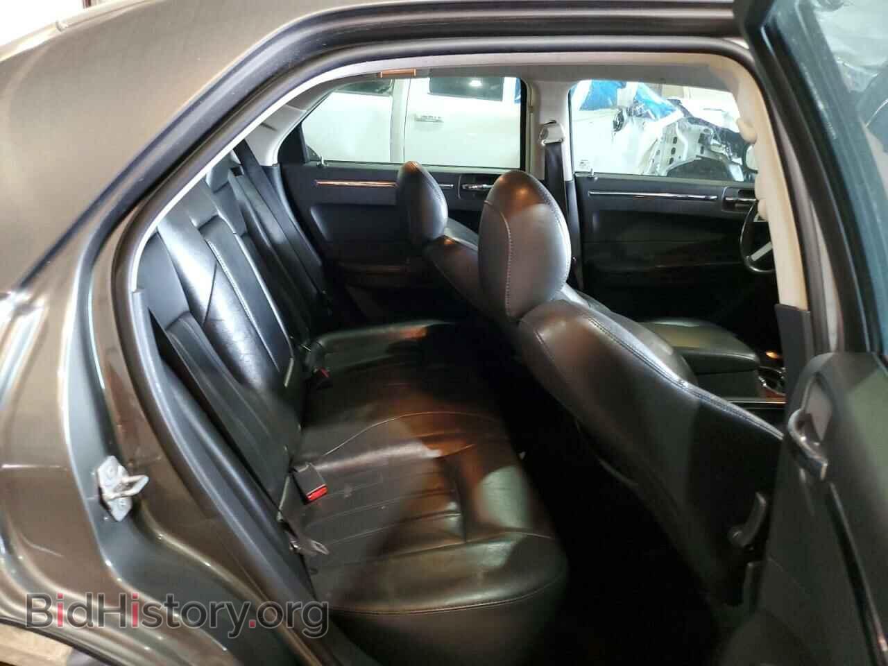 2010 CHRYSLER 300 - VIN: 2C3CA6CT7AH125971 - Фото 10