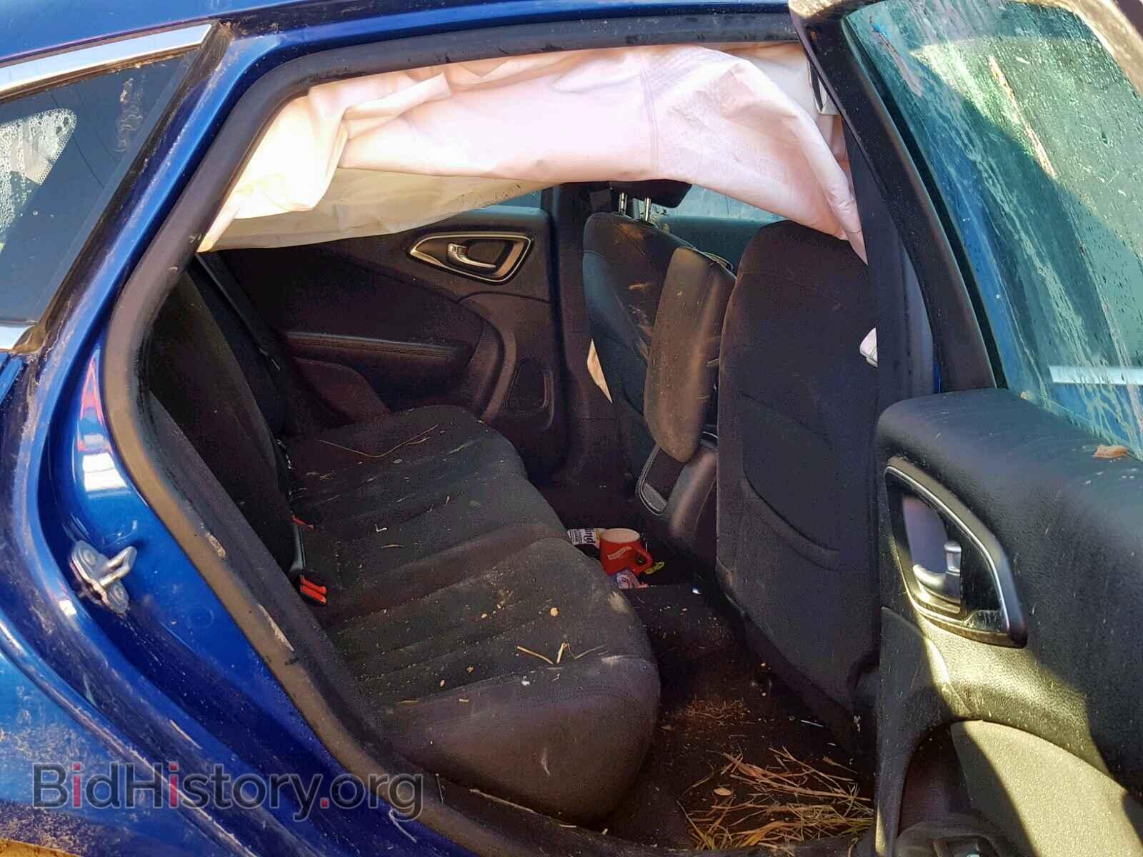 2016 CHRYSLER 200 - VIN: 1C3CCCAB4GN125008 - Фото 6