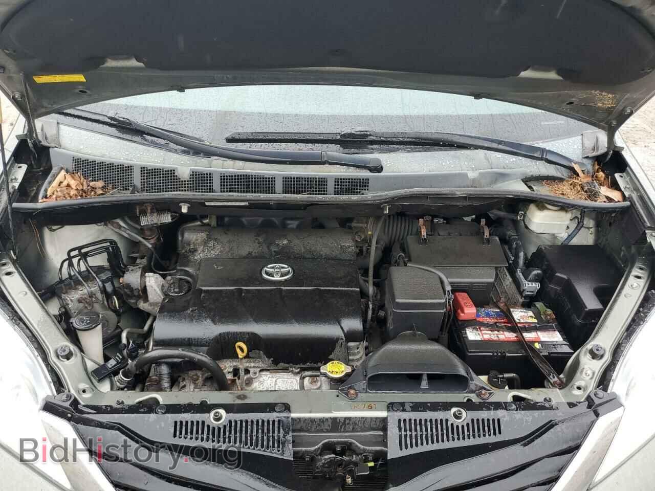 2011 TOYOTA All Models - VIN: 5TDKK3DC0BS039048 - Photo 12
