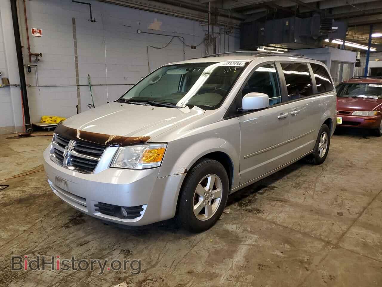 Photo 2D4RN5D17AR497325 - DODGE CARAVAN 2010