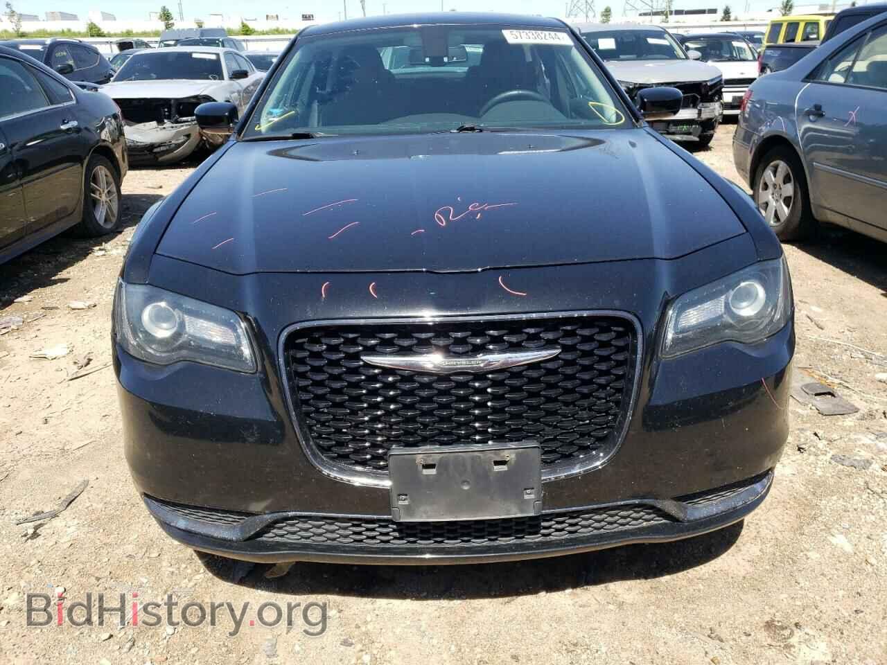 2018 CHRYSLER 300 - VIN: 2C3CCAAG0JH253827 - Фото 5