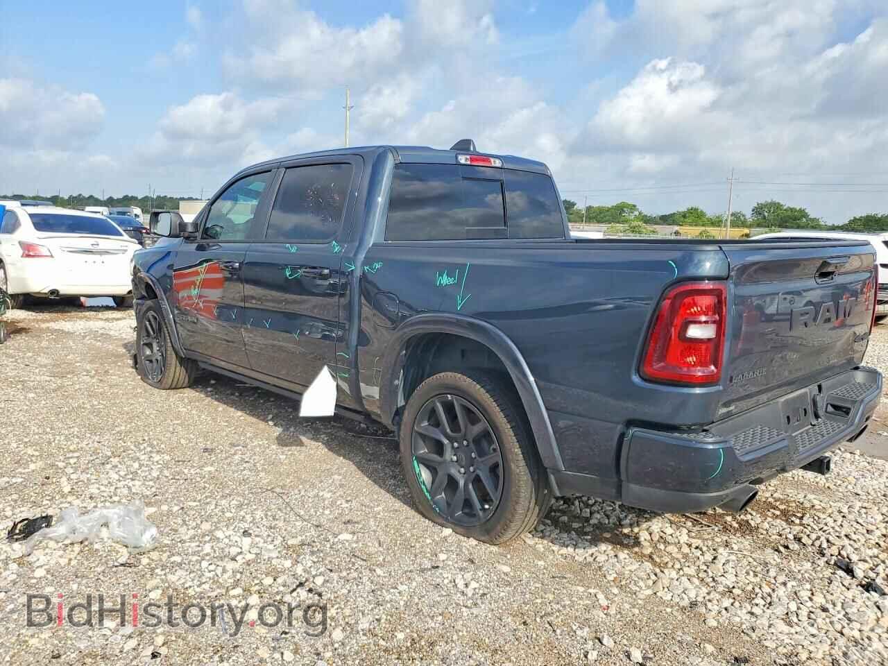 2025 RAM 1500 - VIN: 1C6SRFJP0SN762092 - Photo 2