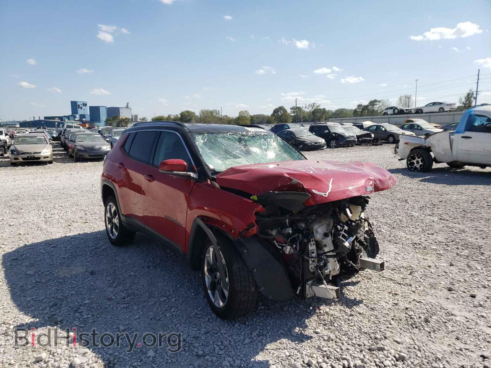 Фотография 3C4NJDCB8JT437207 - JEEP COMPASS 2018