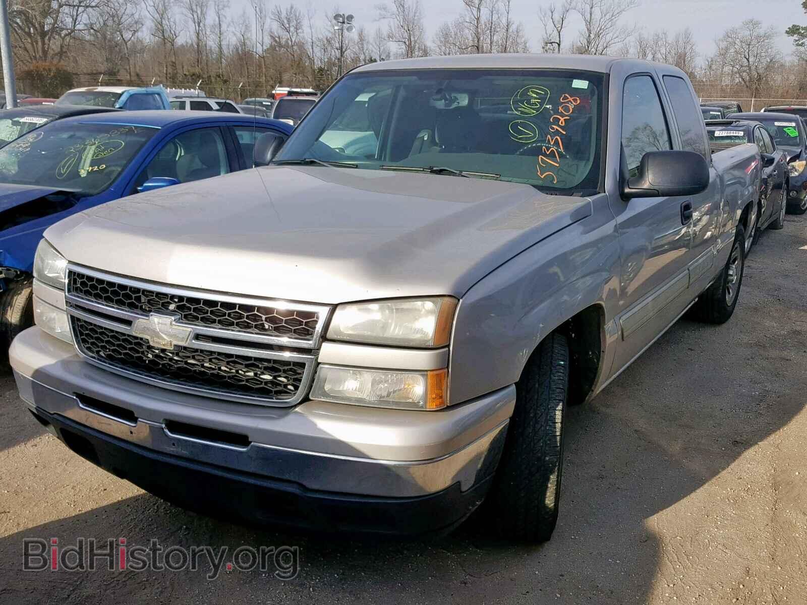 2006 CHEVROLET SILVERADO - VIN: 1GCEC19VX6Z273307 - Фото 2