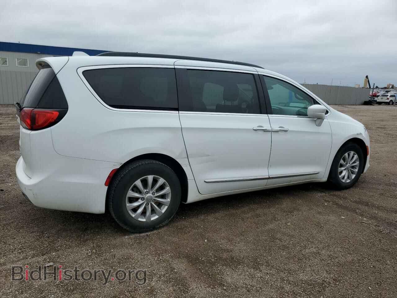 2017 CHRYSLER PACIFICA - VIN: 2C4RC1BG9HR533884 - Фото 3