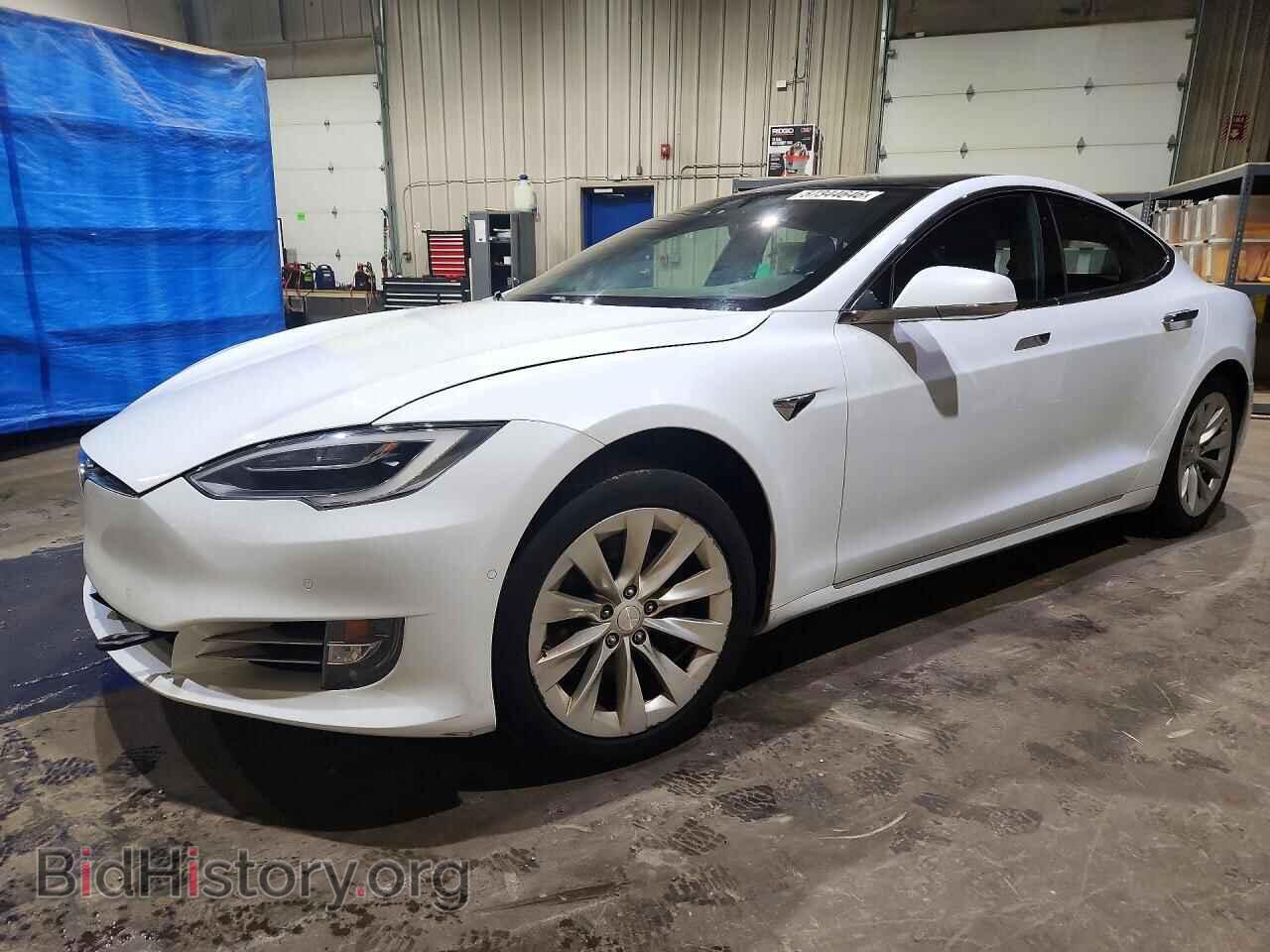Фотография 5YJSA1E26HF217023 - TESLA MODEL S 2017