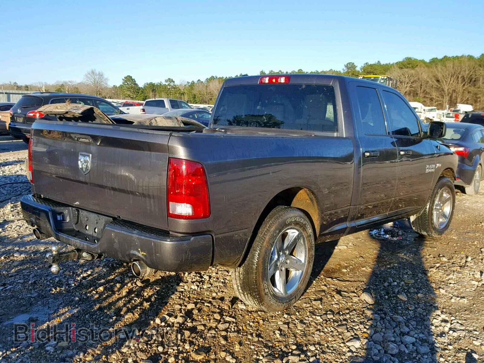 2018 RAM 1500 ST - VIN: 1C6RR6FT5JS132539 - Фото 4