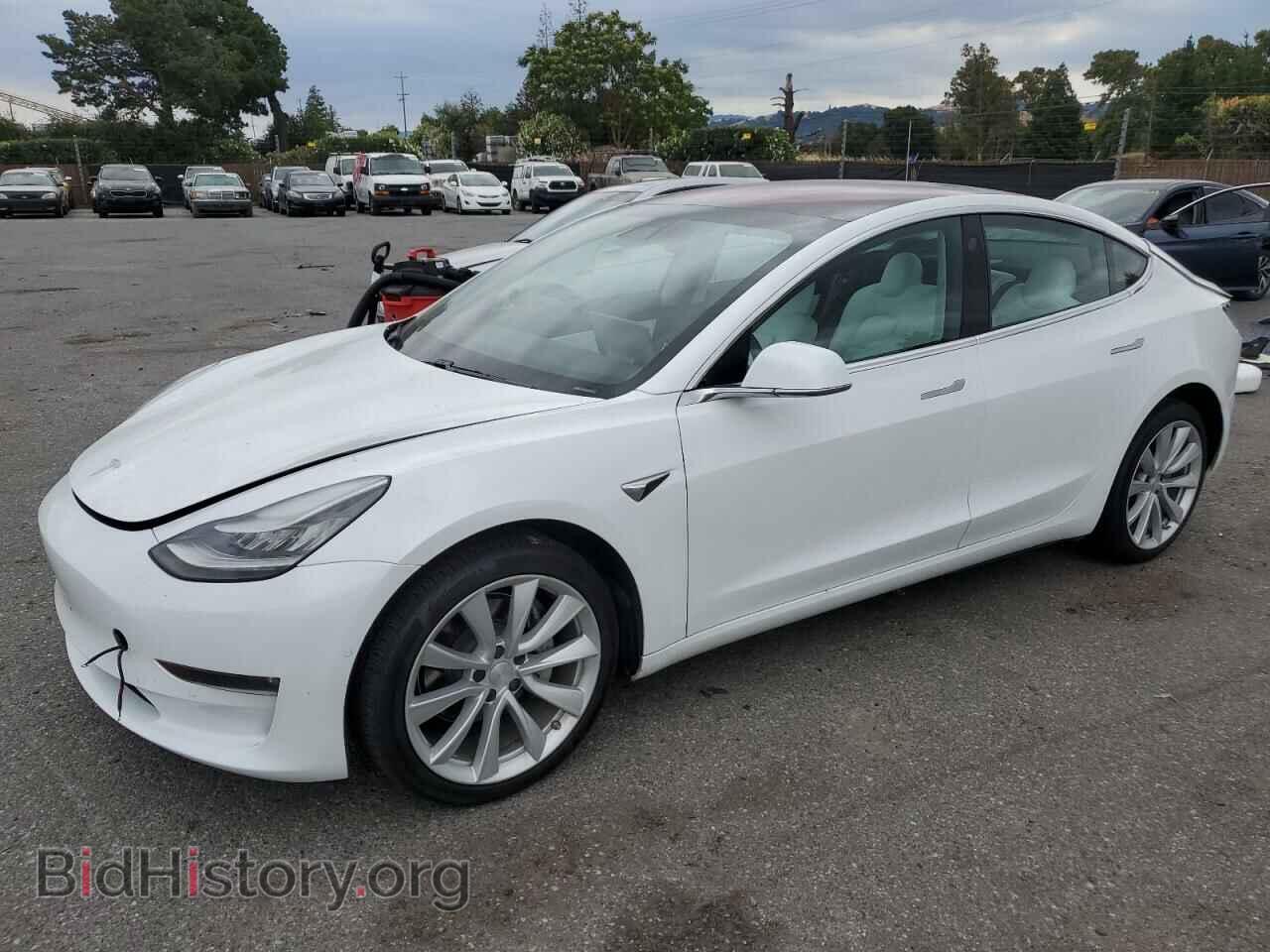 Фотография 5YJ3E1EB2JF101106 - TESLA MODEL 3 2018