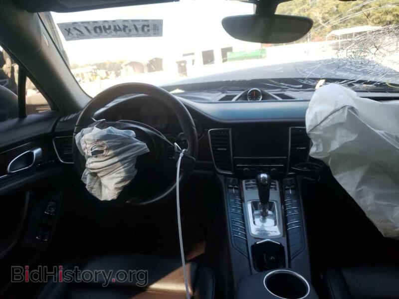 2011 Porsche PANAMERA (VIN WP0AB2A74BL060239) — фото 9 из 10
