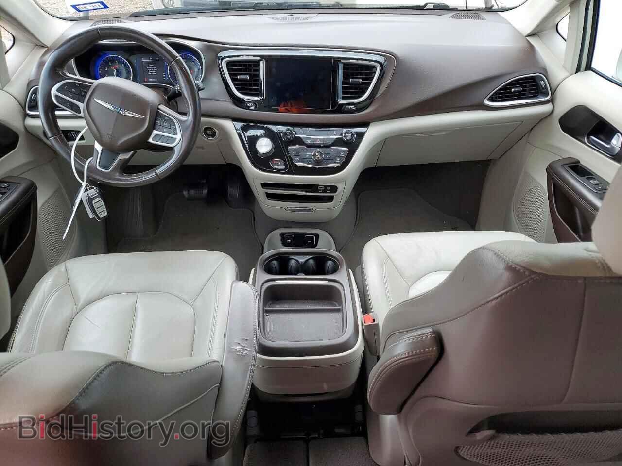2017 CHRYSLER PACIFICA - VIN: 2C4RC1BG9HR633659 - Фото 8