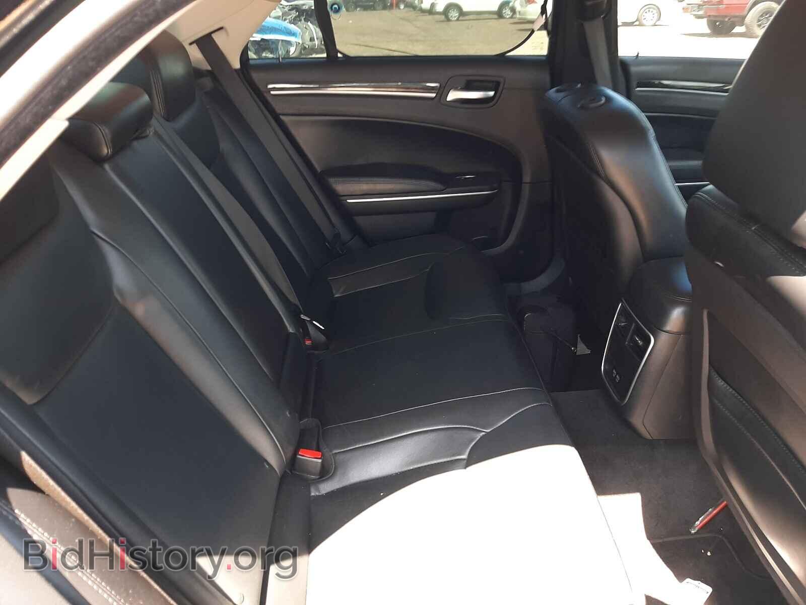2015 CHRYSLER 300 - VIN: 2C3CCAAG2FH891701 - Фото 6