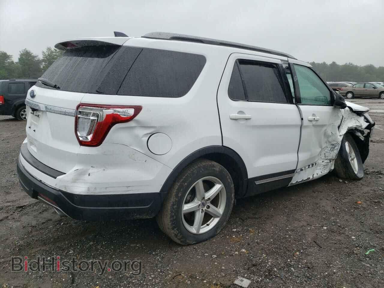 2018 FORD EXPLORER - VIN: 1FM5K7D8XJGB15783 - Фото 3