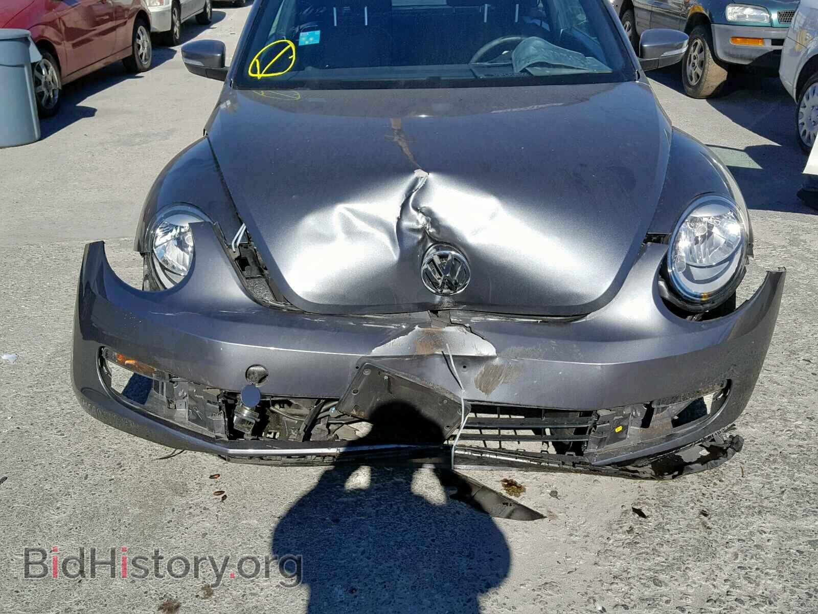 2012 VOLKSWAGEN BEETLE - VIN: 3VWJP7AT5CM630144 - Фото 9