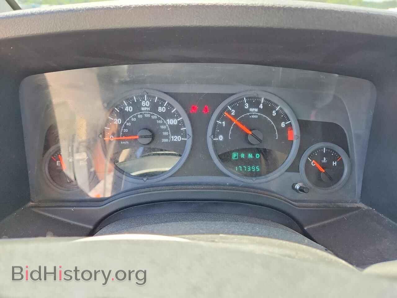 2007 JEEP COMPASS - VIN: 1J8FT47W17D386085 - Фото 9
