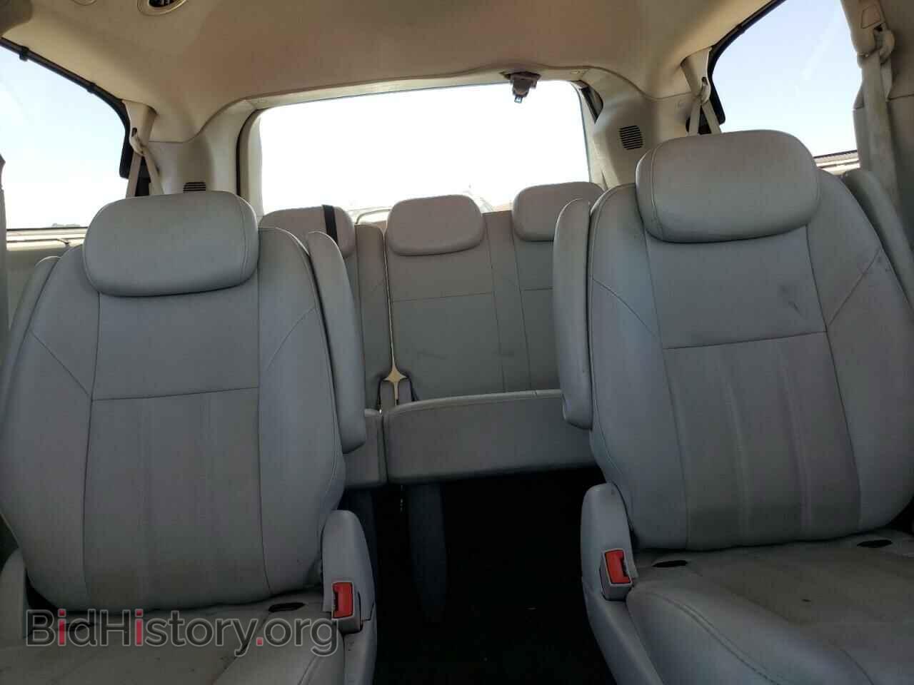 2008 CHRYSLER MINIVAN - VIN: 2A8HR54P28R699882 - Фото 10