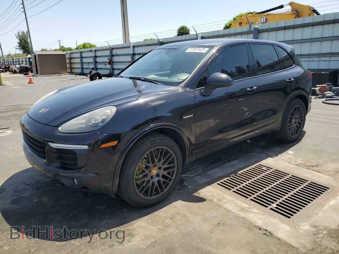 Photo WP1AE2A28HLA70632 - PORSCHE CAYENNE 2017