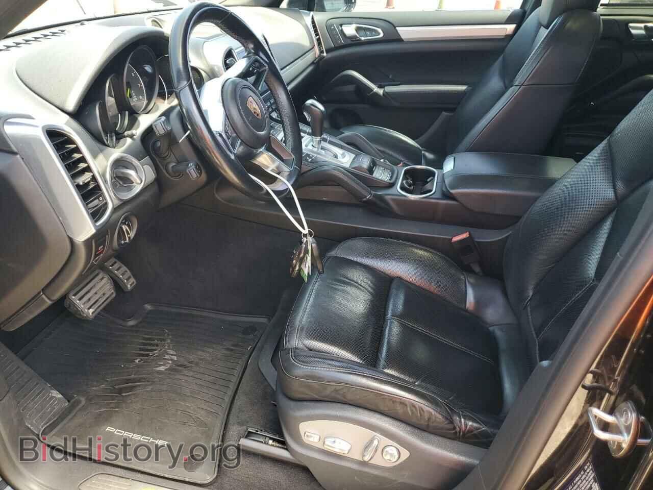 2017 PORSCHE CAYENNE - VIN: WP1AE2A28HLA70632 - Фото 7