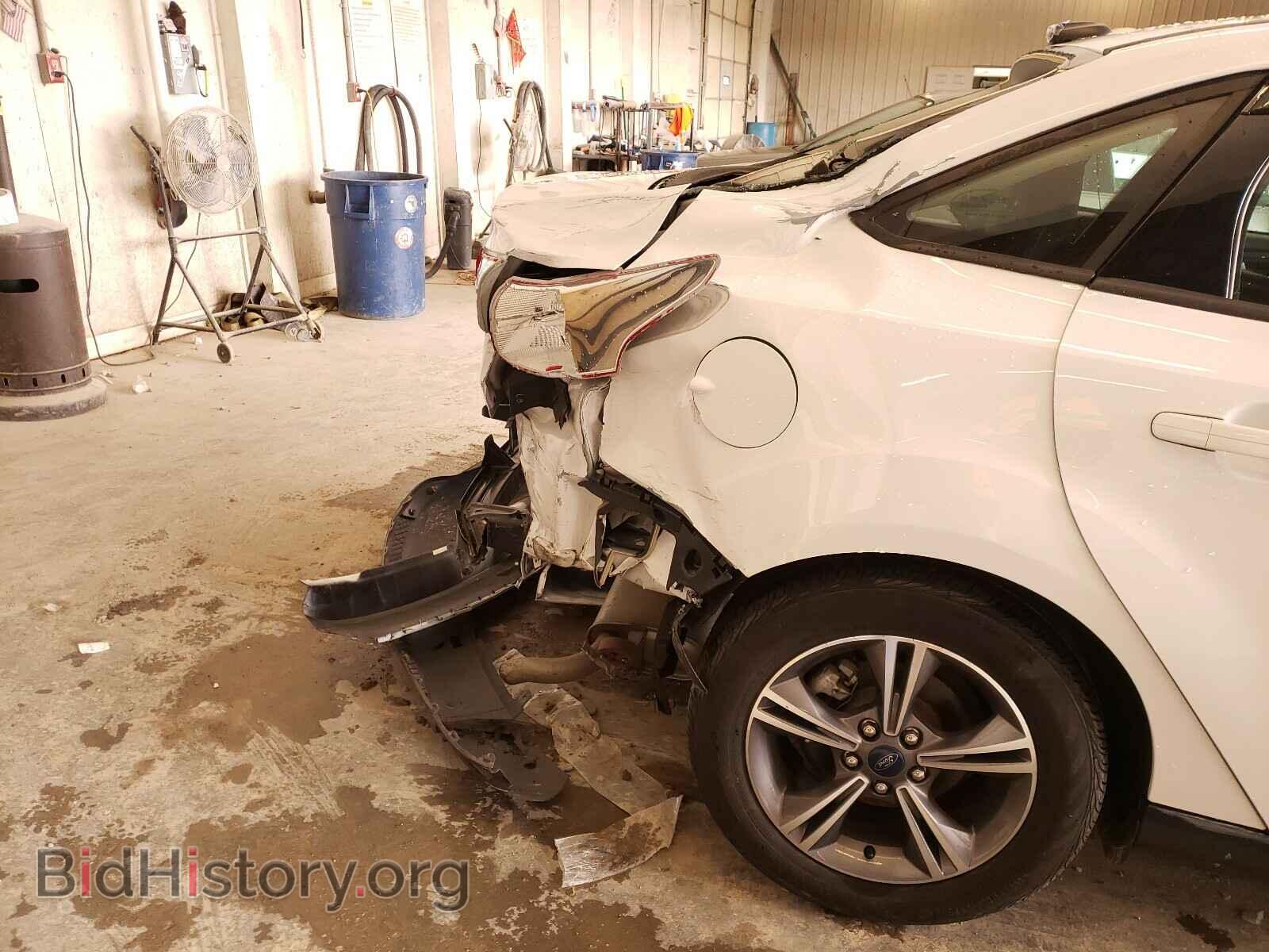 2018 FORD FOCUS - VIN: 1FADP3FE6JL242749 - Photo 9