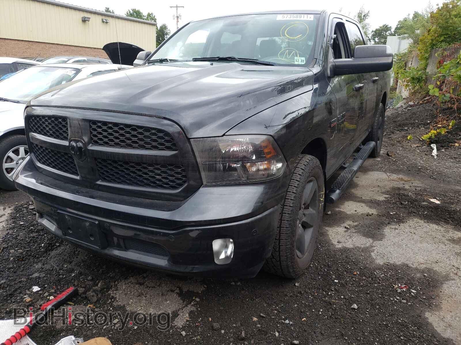2018 RAM 1500 - VIN: 1C6RR7LT7JS126431 - Фото 2