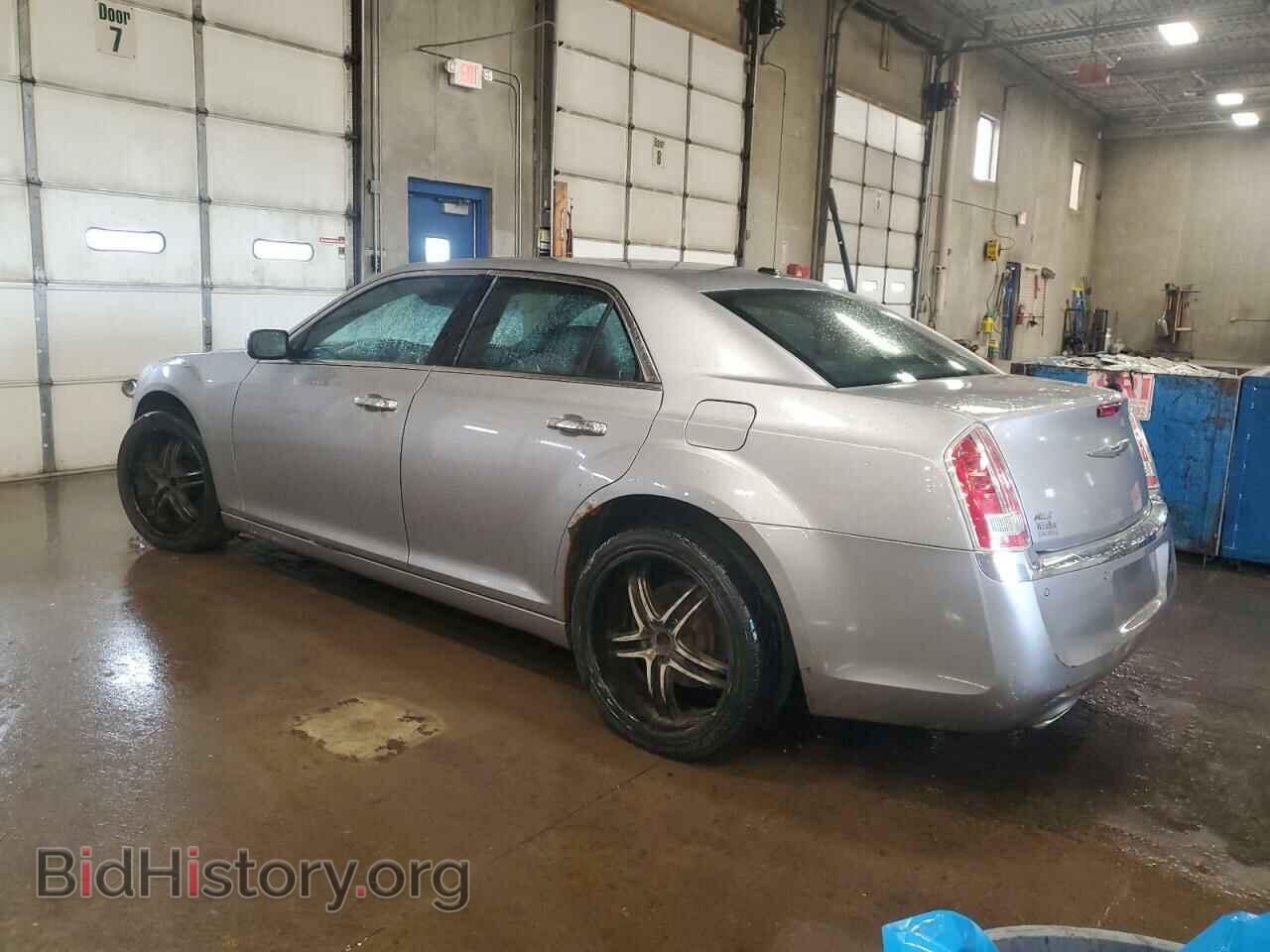 2014 CHRYSLER 300 - VIN: 2C3CCAKG2EH105831 - Фото 2
