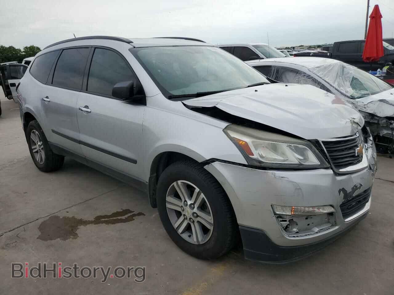 2017 CHEVROLET TRAVERSE - VIN: 1GNKRFED5HJ336060 - Фото 4