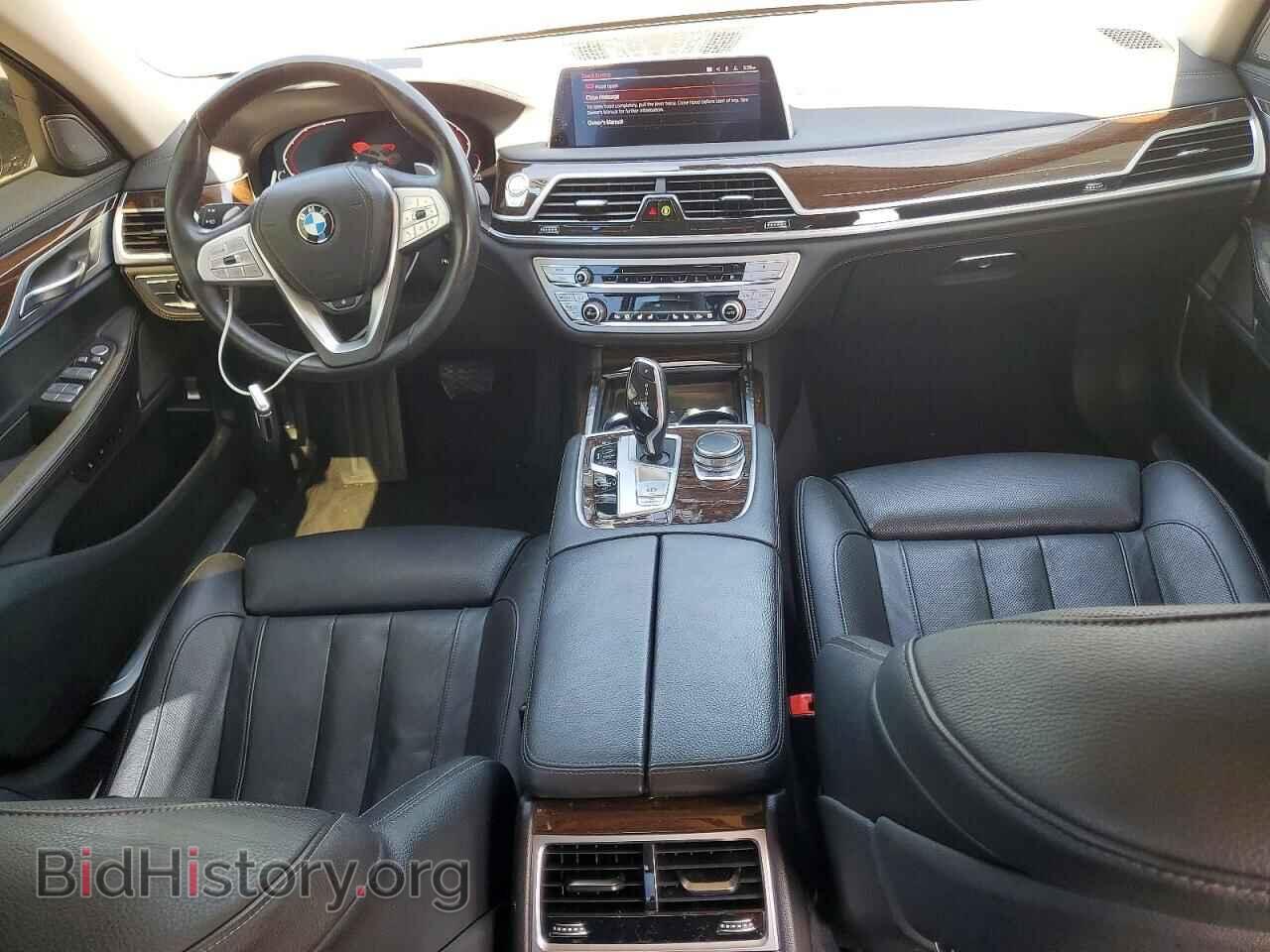 2020 BMW 7 SERIES - VIN: WBA7T2C02LCD20002 - Photo 8