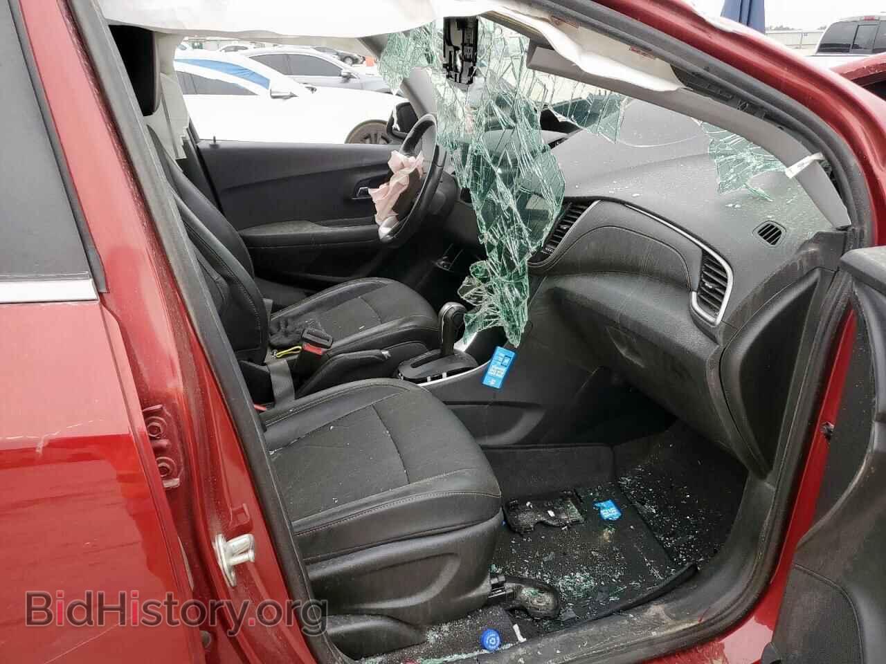2019 CHEVROLET TRAX - VIN: 3GNCJPSB3KL398450 - Фото 7