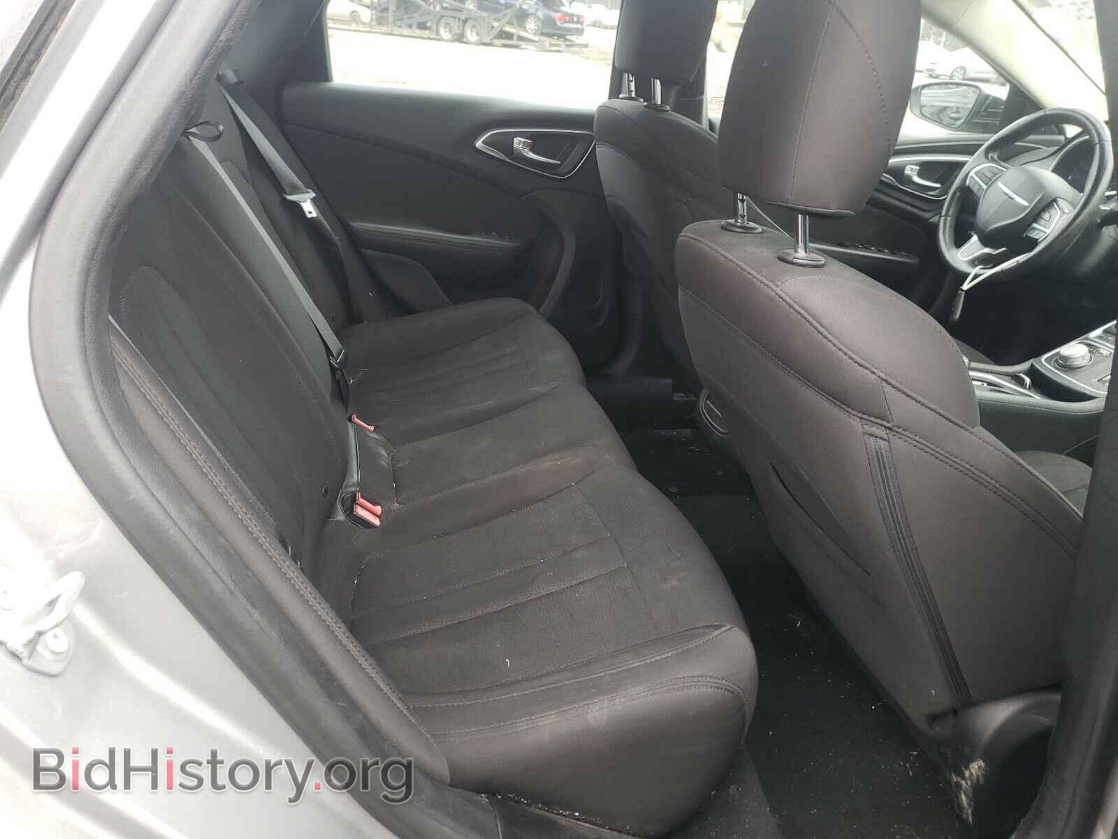 2015 CHRYSLER 200 - VIN: 1C3CCCAB6FN670433 - Фото 6
