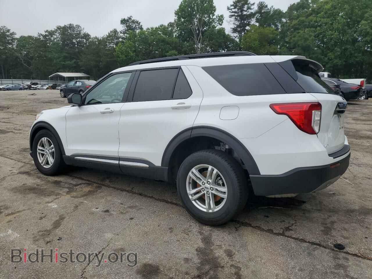 2023 FORD EXPLORER - VIN: 1FMSK7DH0PGA60854 - Photo 2