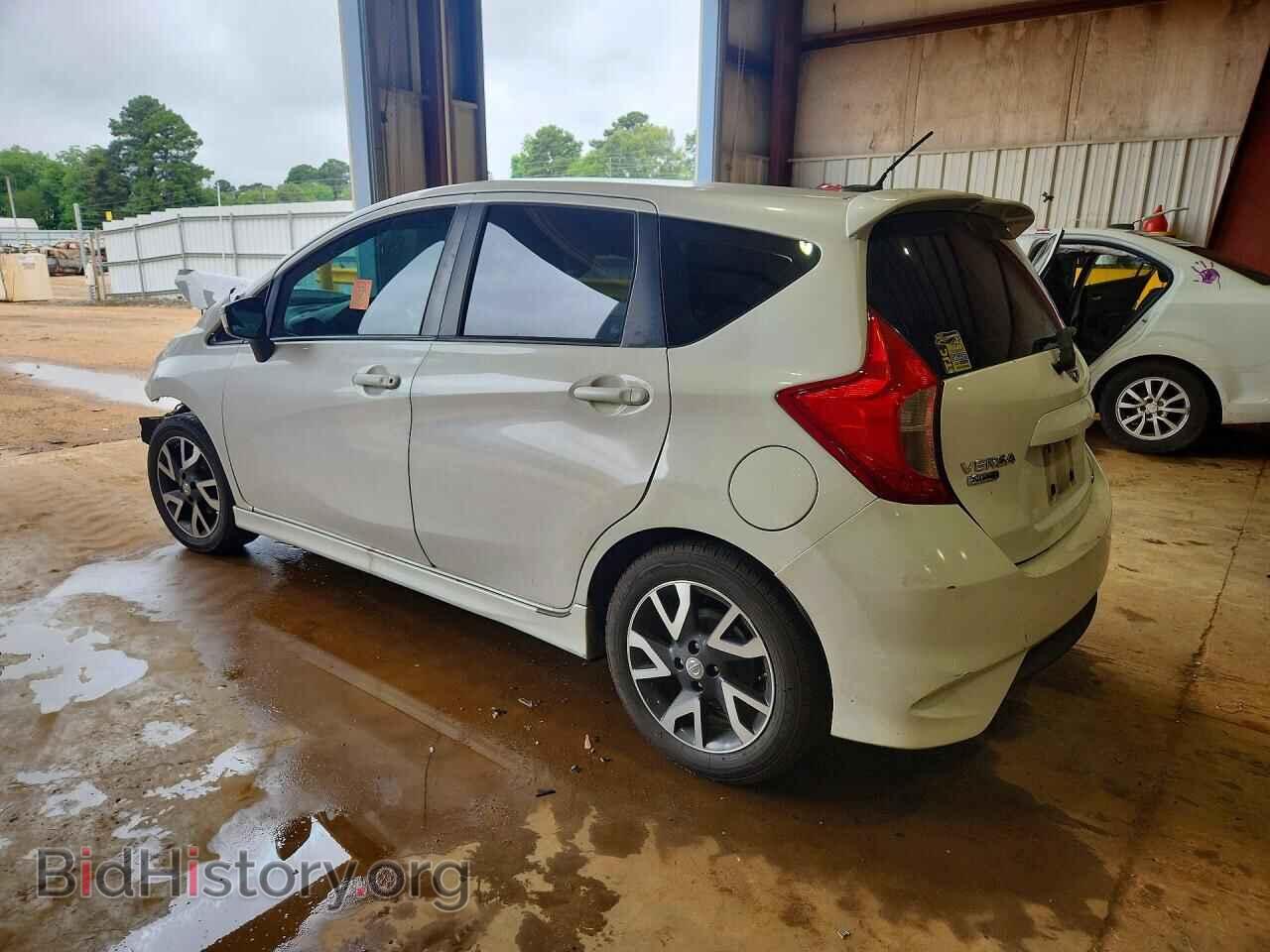 2015 NISSAN VERSA - VIN: 3N1CE2CP2FL396272 - Photo 2