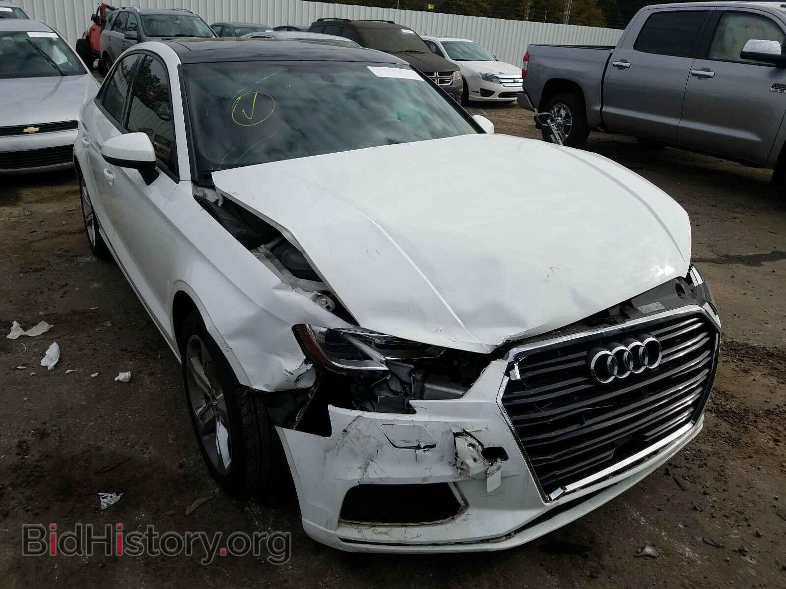 2017 AUDI A3 - VIN: WAUAUGFF8H1036440 - Фото 9