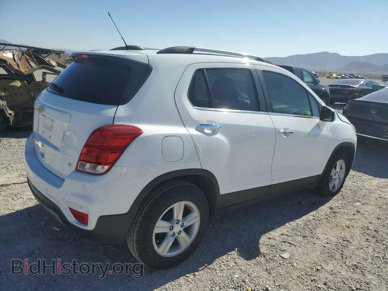 2019 CHEVROLET TRAX - VIN: 3GNCJLSB9KL384464 - Фото 3