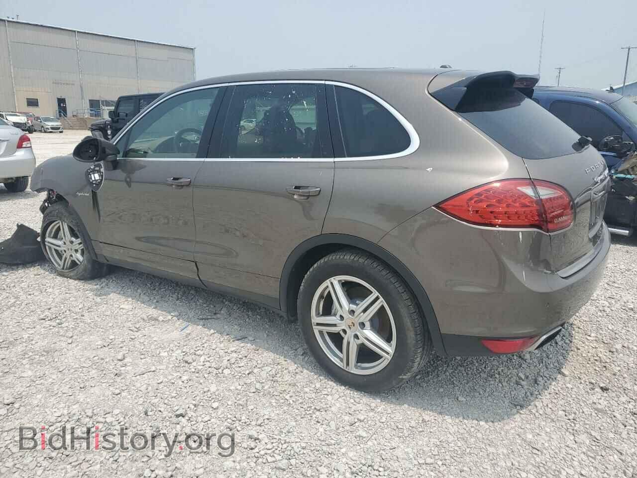 2012 PORSCHE CAYENNE - VIN: WP1AE2A29CLA92471 - Фото 2