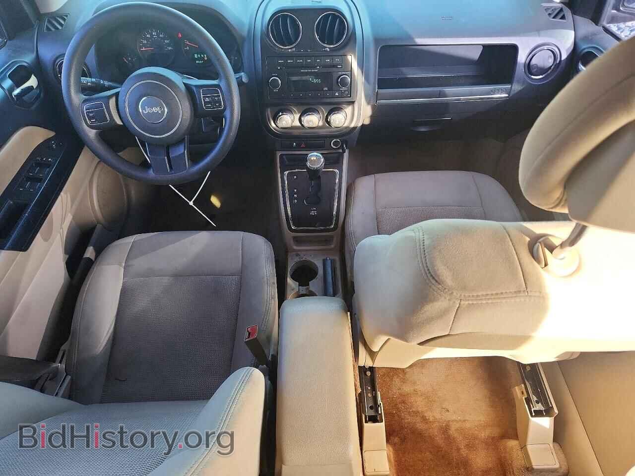 2013 JEEP COMPASS - VIN: 1C4NJDBB8DD249136 - Photo 8