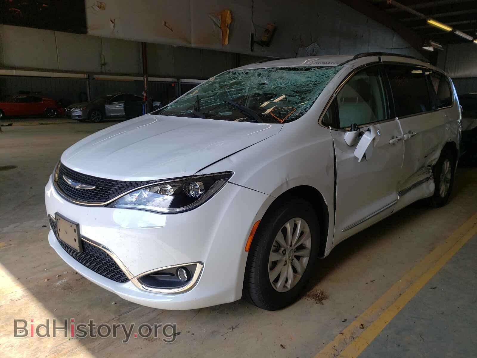 2018 CHRYSLER PACIFICA - VIN: 2C4RC1BG7JR142464 - Фото 2