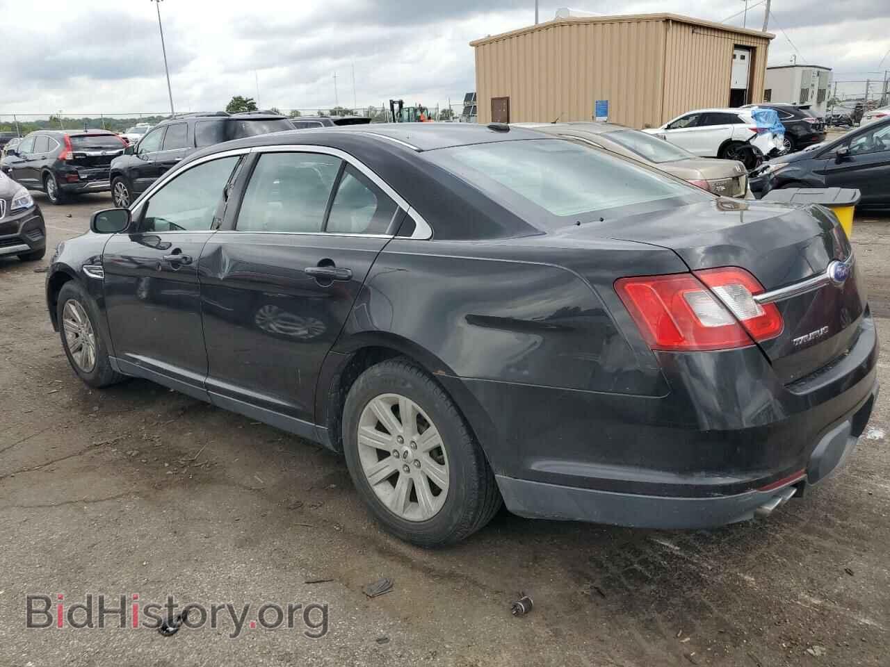 2011 FORD TAURUS - VIN: 1FAHP2DW0BG178211 - Фото 2
