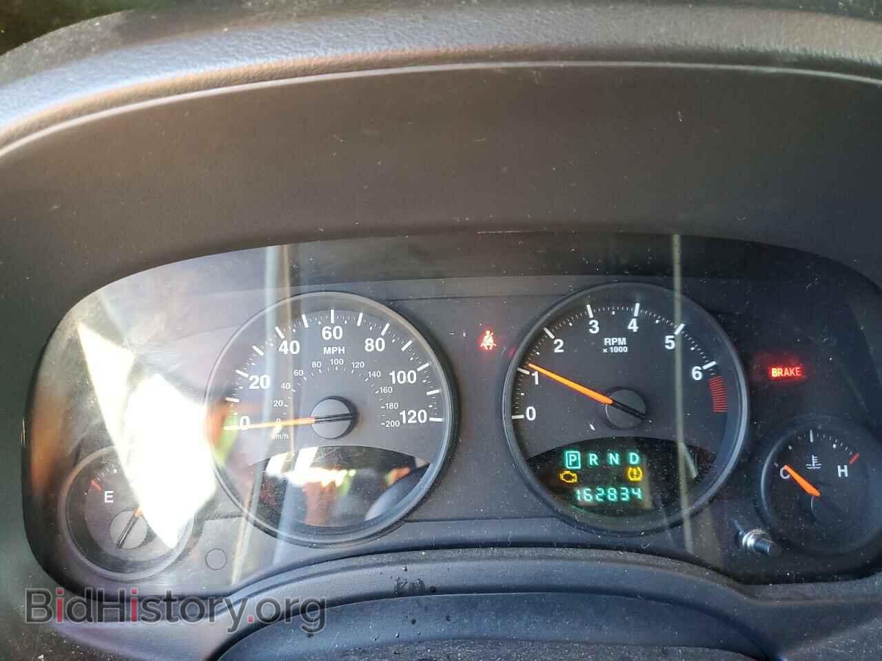 2011 JEEP COMPASS - VIN: 1J4NT1FA4BD215809 - Фото 9