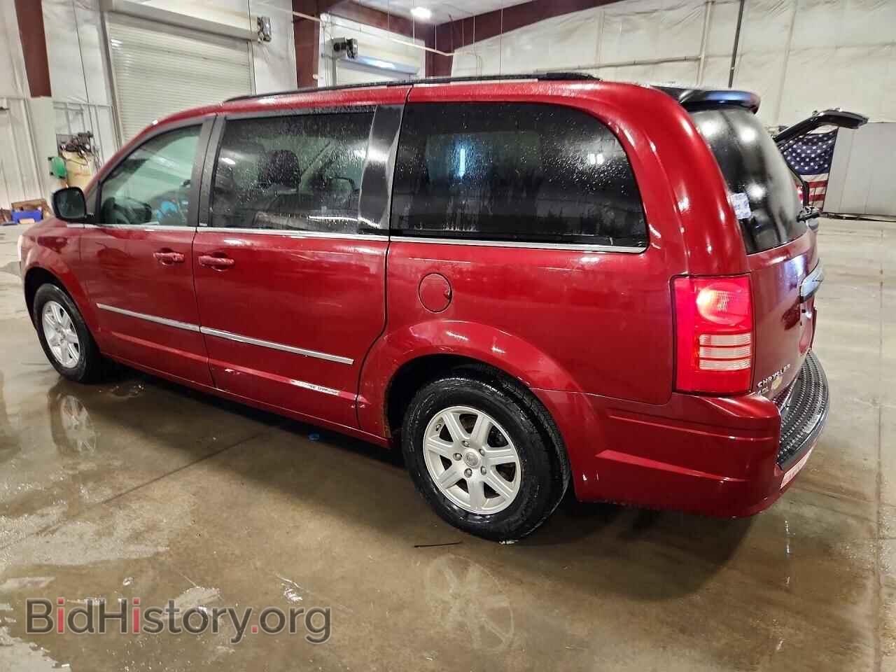 2010 CHRYSLER MINIVAN - VIN: 2A4RR8DX3AR422882 - Photo 2