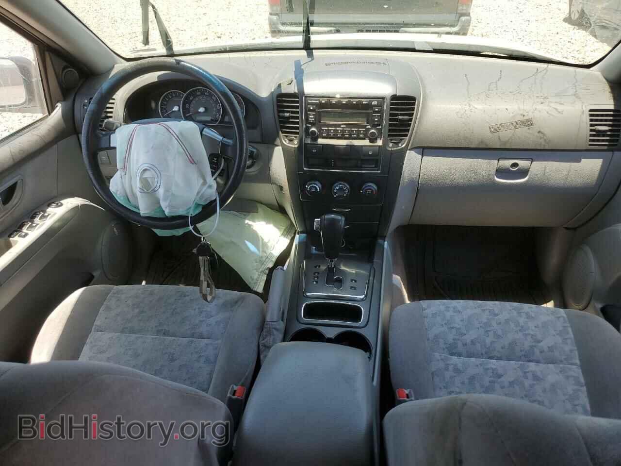2008 KIA SORENTO - VIN: KNDJD735185771476 - Фото 8
