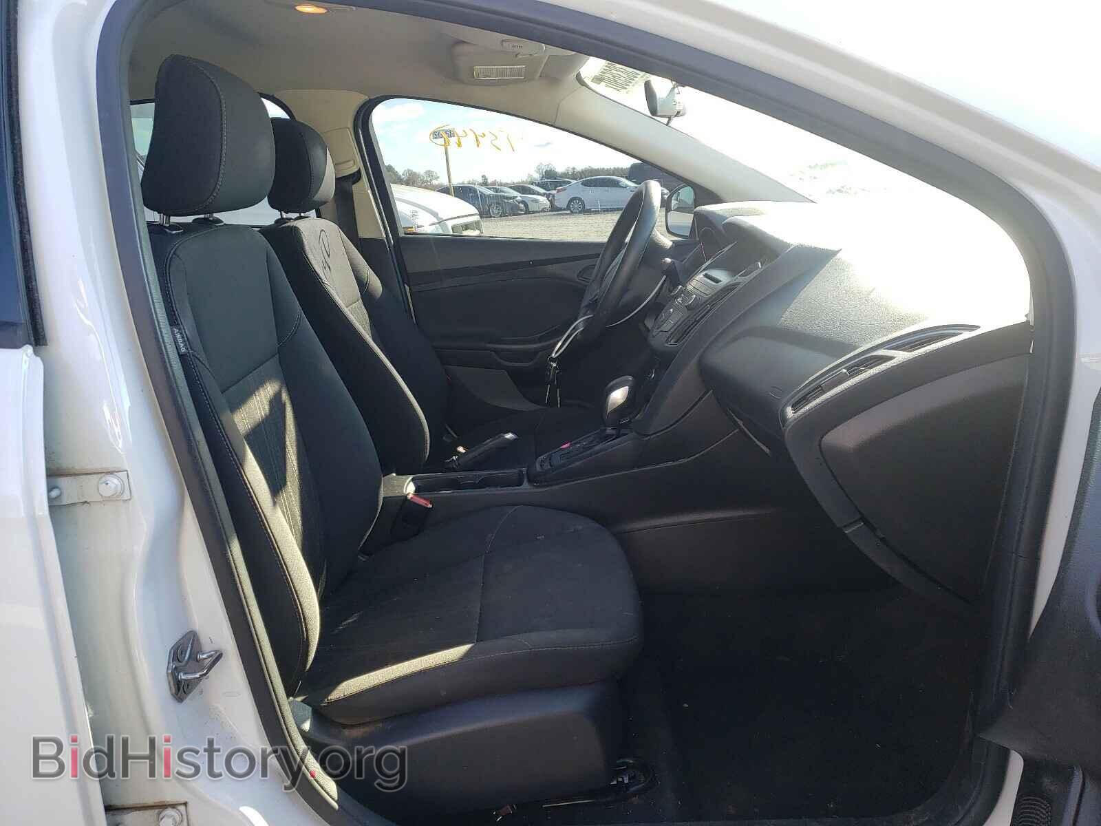 2016 FORD FOCUS - VIN: 1FADP3E26GL323699 - Photo 4