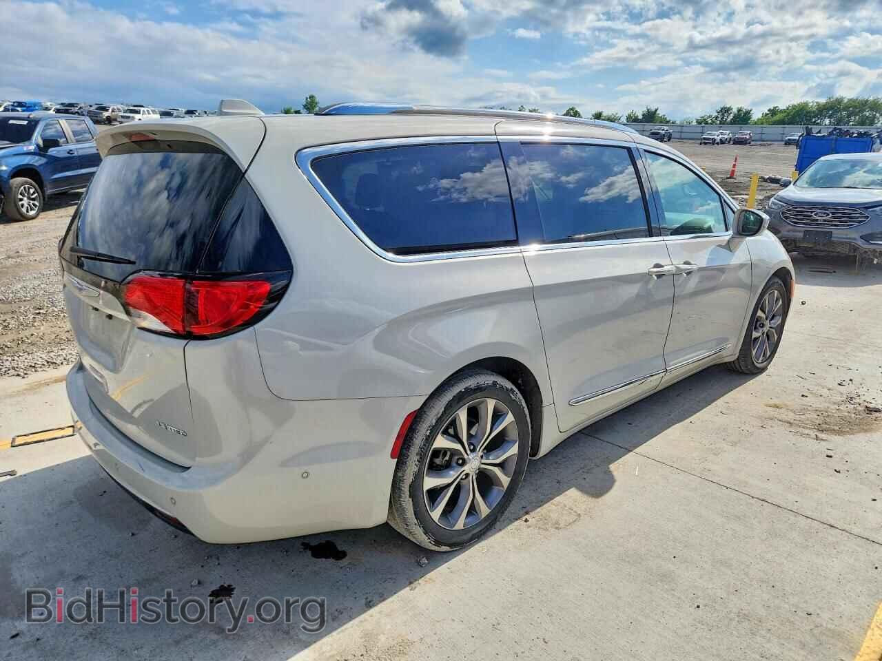 2020 CHRYSLER PACIFICA - VIN: 2C4RC1GG4LR103388 - Фото 3