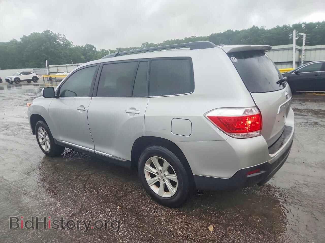2012 TOYOTA HIGHLANDER - VIN: 5TDZA3EH6CS017746 - Фото 2
