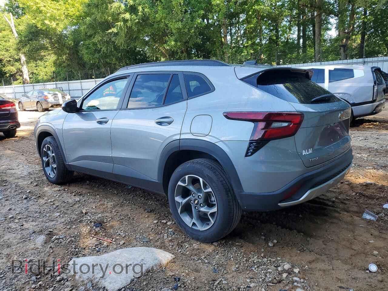 2025 CHEVROLET TRAX - VIN: KL77LHEP2SC238862 - Фото 2
