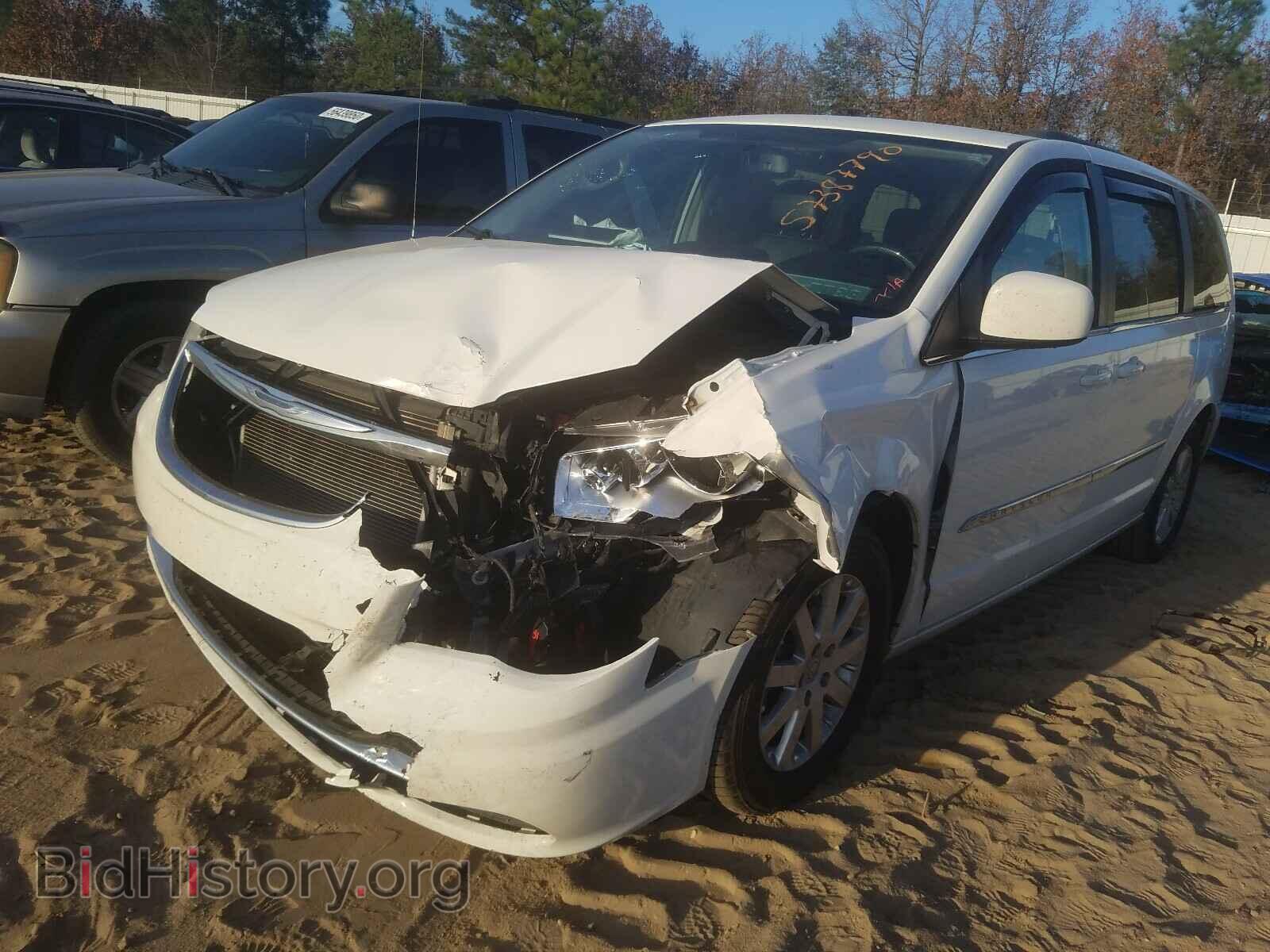 2013 CHRYSLER MINIVAN - VIN: 2C4RC1BG5DR742758 - Фото 2