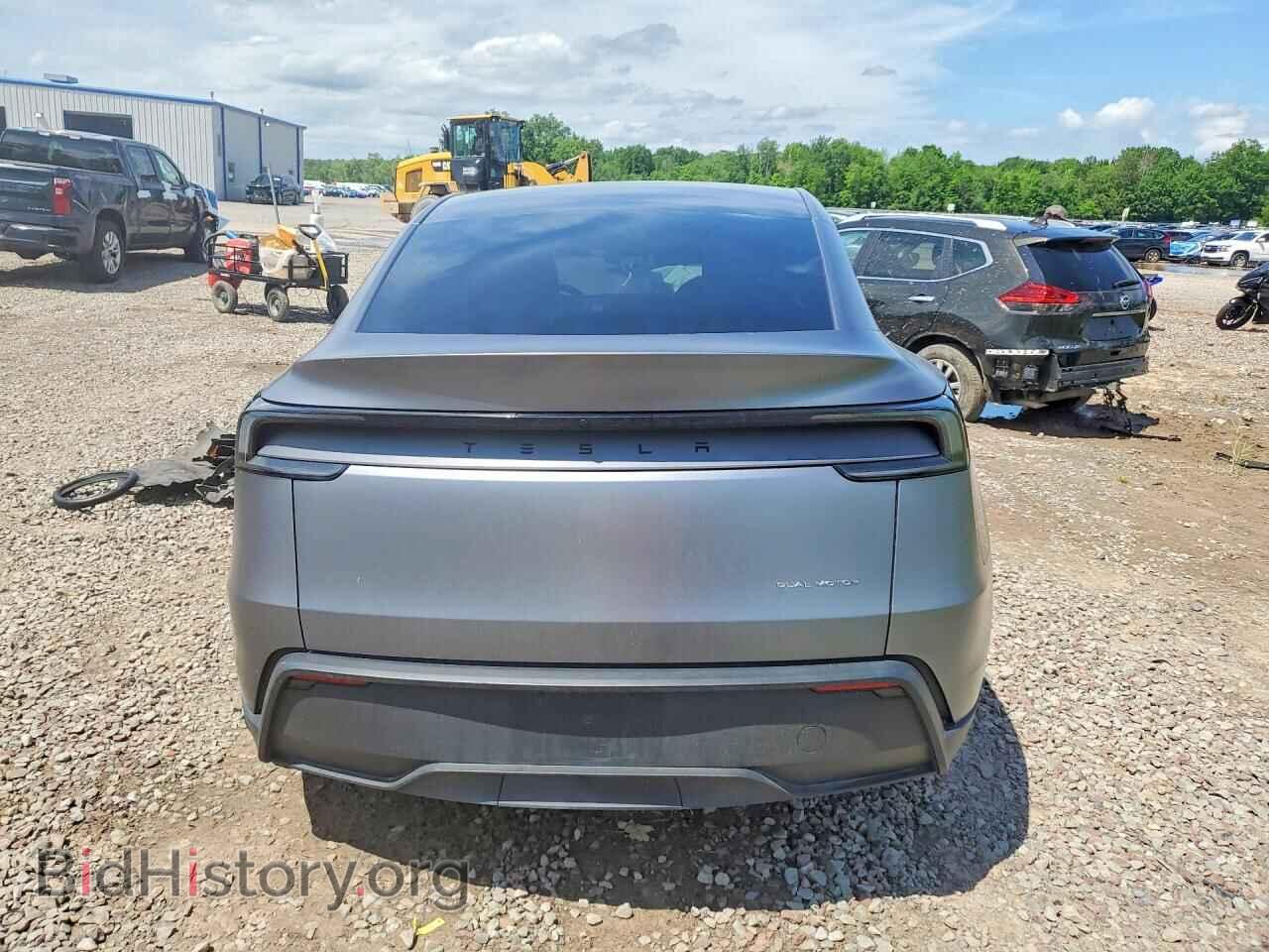 2026 TESLA MODEL Y - VIN: 7SAYGDEE8TA452729 - Photo 6