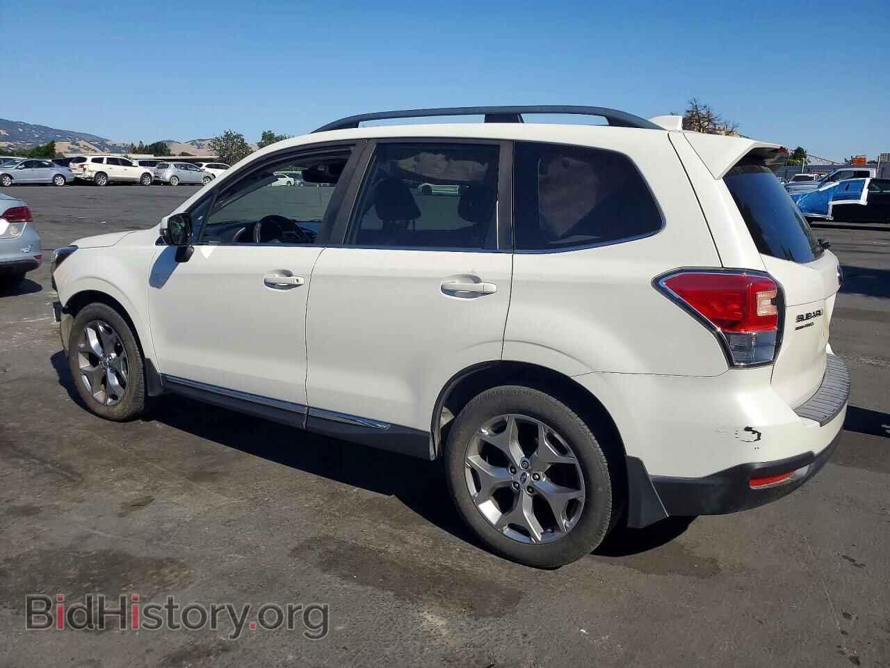 2017 SUBARU FORESTER - VIN: JF2SJATC6HH418384 - Фото 2