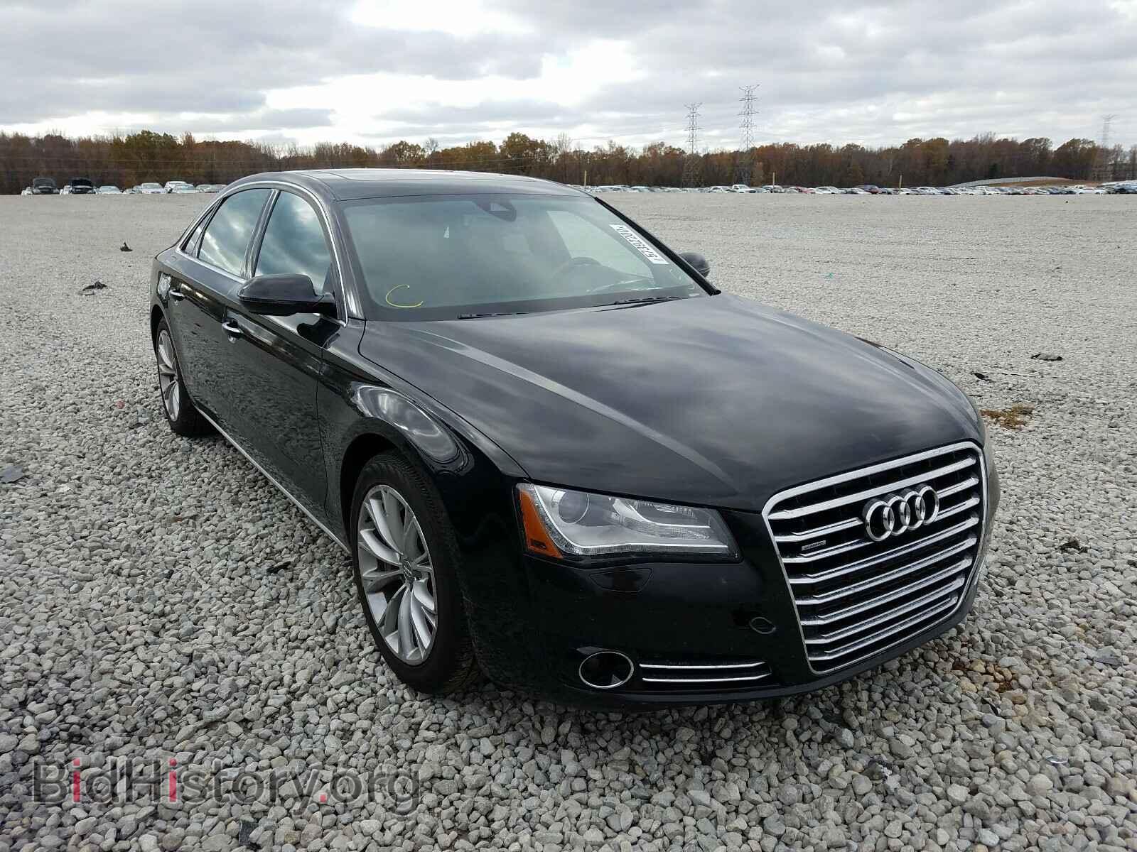 Photo WAURVAFD0BN016565 - AUDI A8 2011